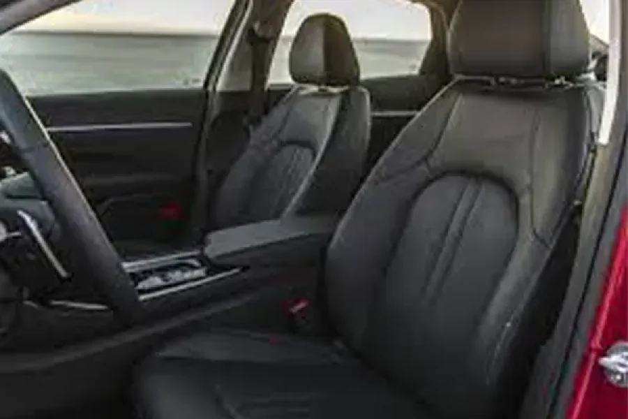 Hyundai Sonata wading Rent a Car